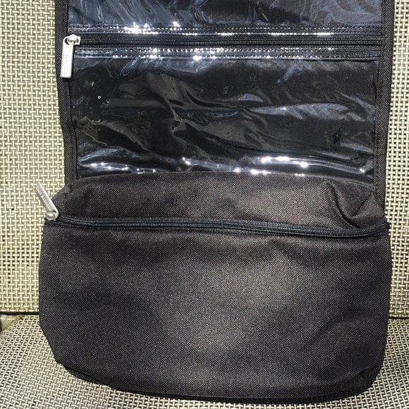 ⚜️Kenneth Cole “on the road again” Travel Tote - Picture 5 of 8